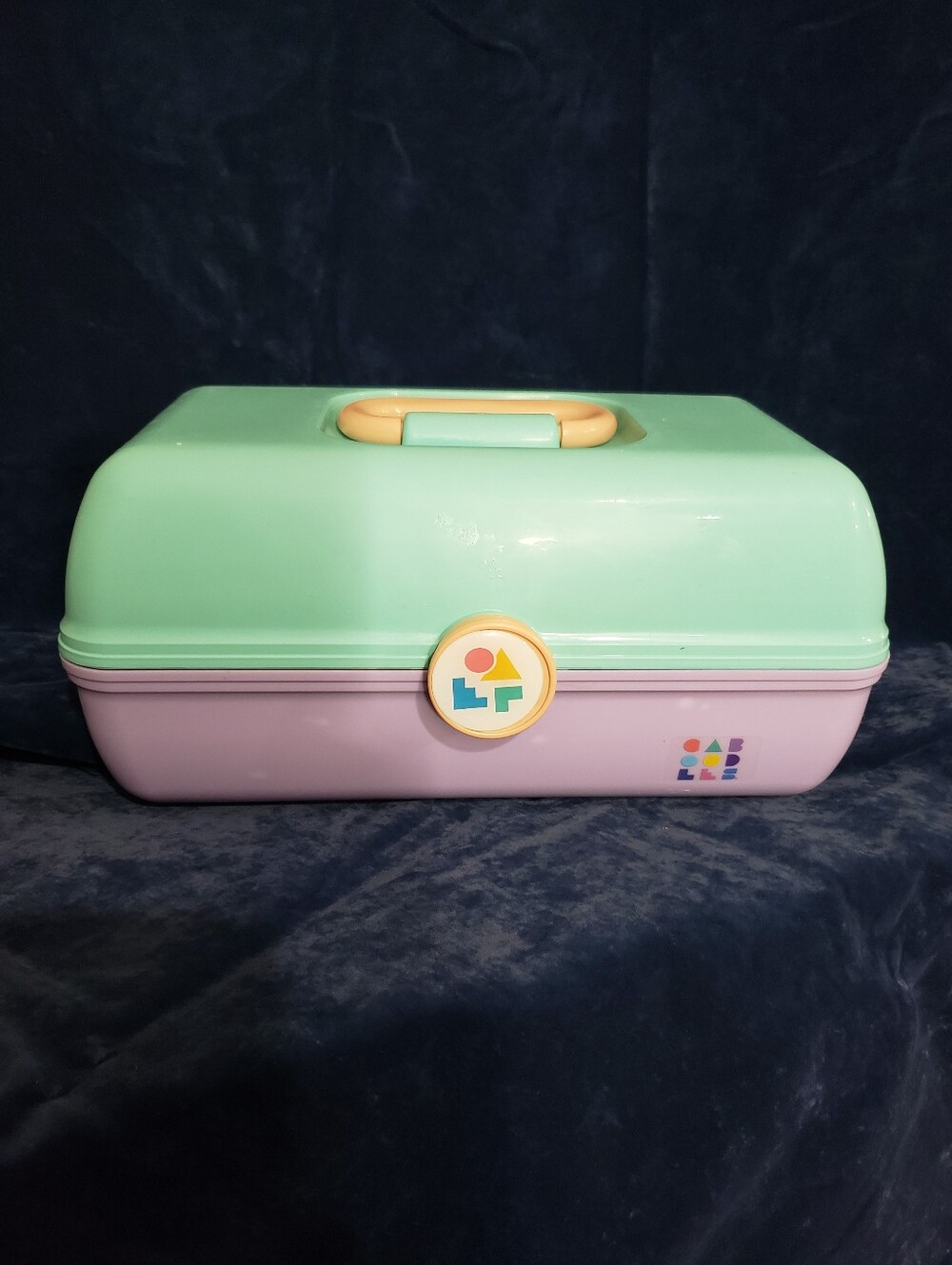 Vintage Caboodle, lavender & green